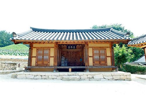 Gyeongju House | Dobong Seodang