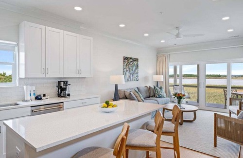 Georgetown House | Dock and Dwell at the Winyah Bay Club, Pool, Outdoor Lounge/Grill and Boat Slip included!