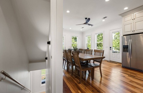 Winchester House | Dock,Slip, Kayaks, SUPs, Game Room, Hot Tub