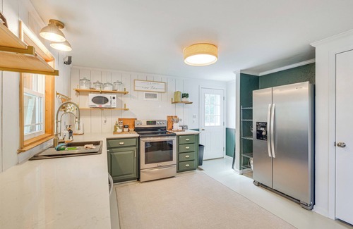 Deltaville House | Dock, Sunrooms & Fire Pits: Deltaville Home!
