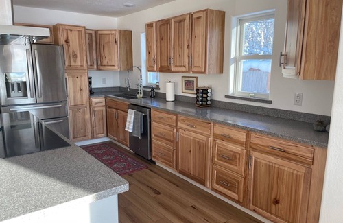 Willow House | Dockside Dreams on Nancy Lake with game room!