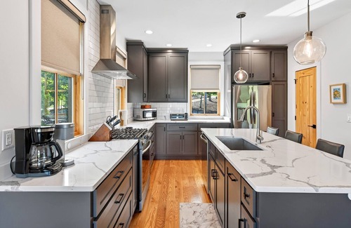 Marion House | Dockside of the Moon | Lakefront Luxury, Views & Private Dock