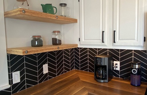 Cushing House | Dockside Retreat!