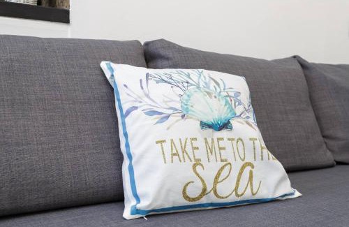 Portsmouth Apartment | Dockyard Dreams - Close To Gunwharf!