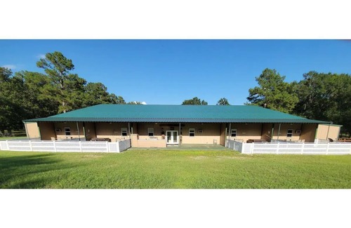 Pennington Apartment | " Doctor's Office" at Oak Arbor