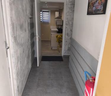 Montry Apartment | Dodo tropic