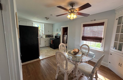 Ocean View House | Dog-friendly 2 bedroom beach bungalow with AC and outdoor fire-pit in Ocean View