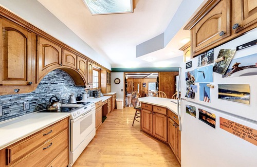 Phelps House | Dog-friendly and secluded lakefront gem with a full bar, private dock, and views