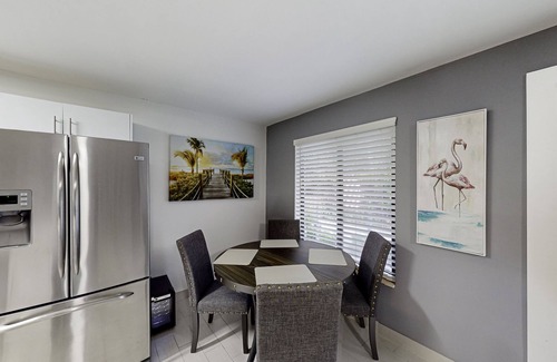 Singer Island Apartment | Dog-friendly apartment close to the beach with open layout, firepit, & AC