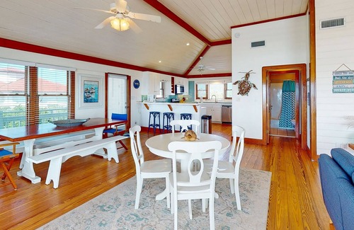 Sea Palm Village House | Dog-friendly beachfront home with private pool & hot tub, on-site pools & gym