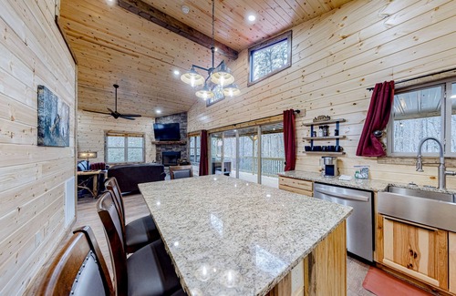 Sautee Nacoochee Cabin | Dog-friendly cabin with private hot tub, WiFi, pool table, and wood fireplace