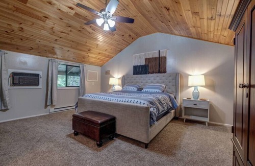 Chocorua Cabin | Dog Friendly Cabin, Minutes To Chocorua Preserve