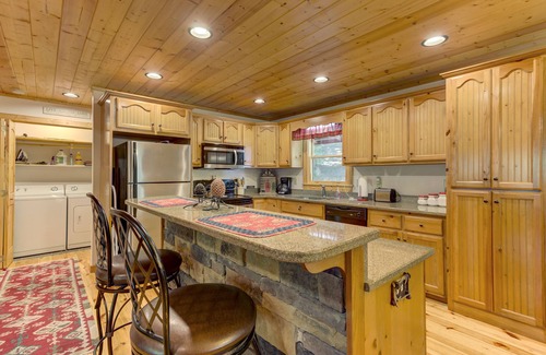 Eagle Mountain Cabin | Dog-Friendly Cabin with Firepit, Hot Tub, Gas Grill, Free WiFi, A/C, Shared Pool