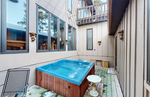 Sturgis Cabin | Dog-friendly cabin with private hot tub, foosball, pool table, arcade, fireplace