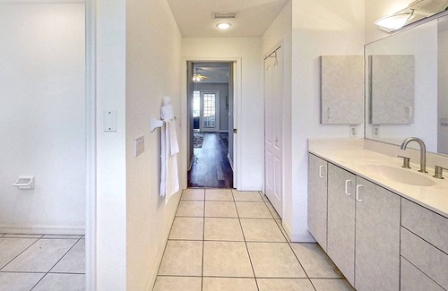 Charlotte Park House | Dog-friendly canal view retreat with a private pool, A/C, & washer/dryer
