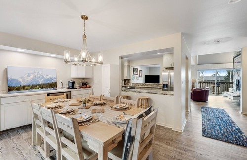 Teton Village Condo | Dog-friendly condo with pool, 3 tennis courts, hot tub, & fireplace