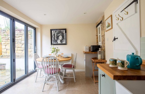 Winchcombe Cottage | Dog friendly Cotswold cottage - Cub Cottage