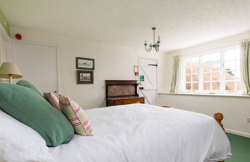 Axminster Cottage | Dog friendly cottage set in private grounds and located in an Area of Outstanding Natural Beauty