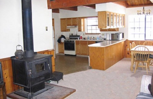 Bayfield House | Dog Friendly Creekside Property close to Vallecito Lake minutes to Durango and so much adventure out the front door
