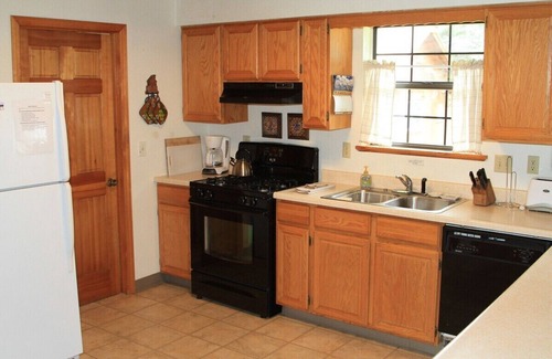 Bayfield House | Dog Friendly Creekside Property close to Vallecito Lake minutes to Durango and so much adventure out the front door