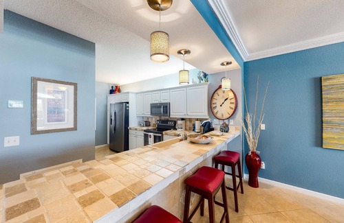 Key West Condo | Dog-friendly, Gulf-front condo with pool, hot tub & gorgeous sunset views