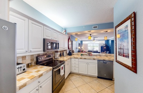 Key West Condo | Dog-friendly, Gulf-front condo with pool, hot tub & gorgeous sunset views