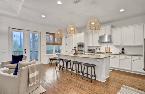 Santa Rosa Beach House | Dog-friendly home near beach with pool & hot tub access, bikes, & LSV