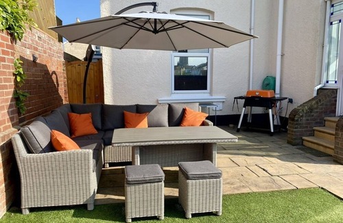 Exmouth House | Dog friendly home close to Exmouth beach and town