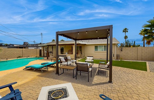 New Papago Parkway House | Dog-friendly home with private pool, enclosed yard, washer/dryer, firepit