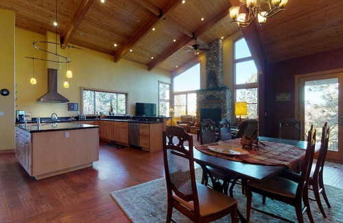Groveland House | Dog-friendly home with two lofts, deck, pool, & 3 beaches