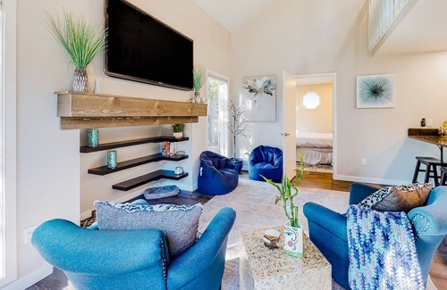 Southeast Boise House | Dog-friendly home with fenced yard, central AC, washer/dryer & desk