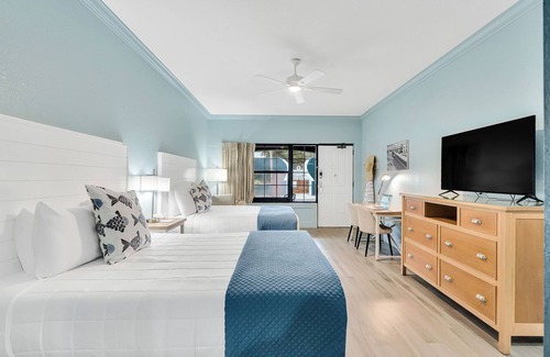 Crystal Beach Hotel | Dog Friendly Hotel-Books Fast-Across from the Beach