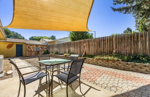 Boise Bench House | Dog Friendly Light & Bright Space w/Patio & BBQ | > 10 min Drive to Downtown & BSU