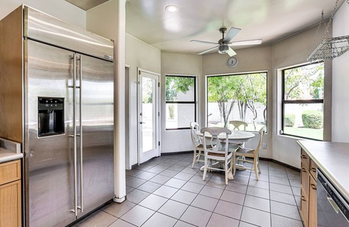 Buenavante House | Dog Friendly! Modernist Oasis in North Scottsdale