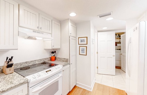 Fernandina Beach House | Dog-friendly oceanfront townhouse with covered balcony, views, pool & AC