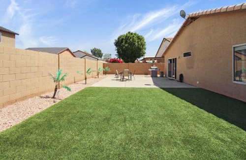 Maryvale House | Dog Friendly Phoenix Home - Near Stadium & Westgate
