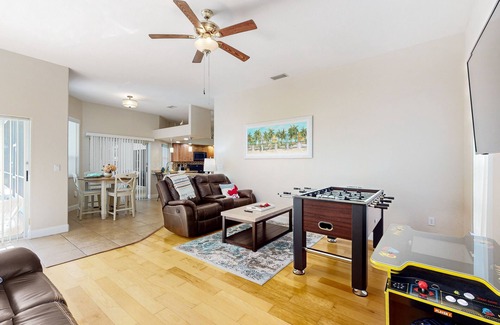 Deep Creek House | Dog-Friendly Retreat w/Heated Pool, Kayaks, Game Room & More!