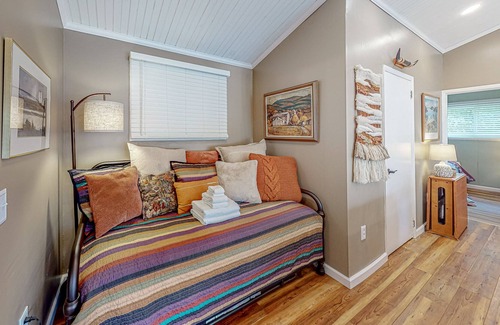 Rushville Cottage | Dog-friendly retreat with close beach access, wood stove, deck, firepit, & AC