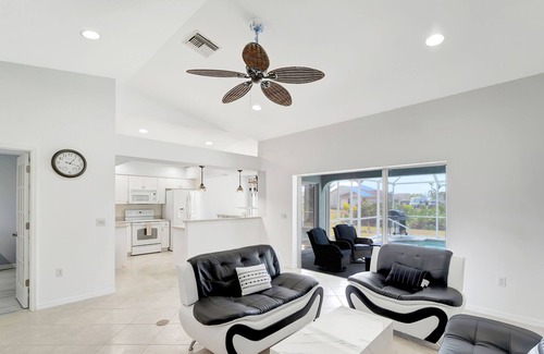 Rotonda Lakes House | Dog-friendly single-story home with heated private pool, lanai, firepit & golf