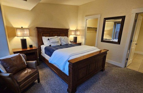 Bear Hollow Village House | Dog-friendly ski chalet-inspired townhouse with gas fireplace plus fitness room