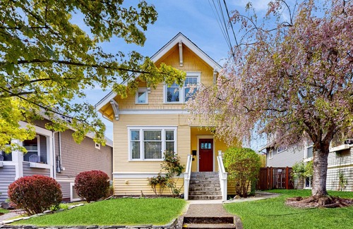 West Woodland House | Dog-friendly spacious retreat with patio, backyard oasis, & W/D - walkable location