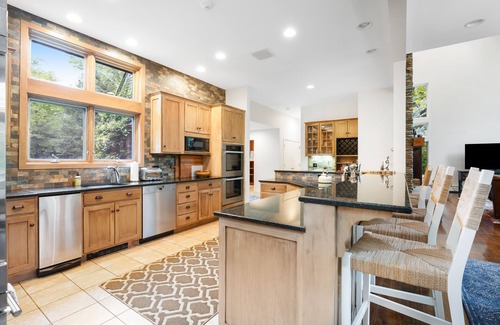 Warren House | Dog-friendly, three-story home with fireplace and washer/dryer - near Sugarbush