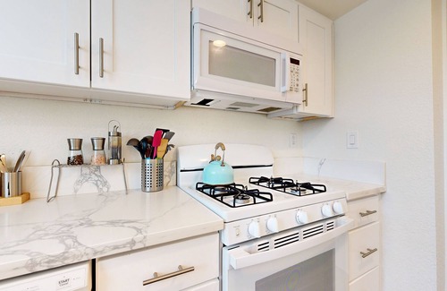 Santa Ana Heights House | Dog-friendly two-story home with two kitchens, fast WiFi, patio, & gas grill