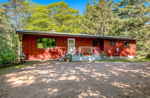 Manitowish Waters House | Dog-friendly, lakefront home with dock, kayaks, canoe, bike & fireplace