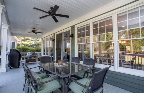 Lake Oconee House | Dog Friendly with Canoe, Kayaks, Docks, Boat Ramp