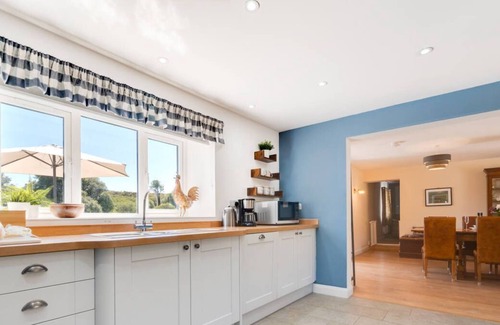 Llanfair Caereinion House | Dolauceimion in the beautiful Welshpool