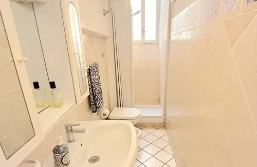 Rione XVIII Castro Pretorio Apartment | Dolce Vita room in Rome center