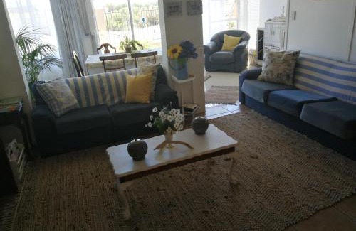 Yzerfontein Apartment | DolfinHouse