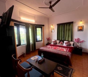 Turkaura Hotel | Dolia Pahadi Myar Maiti