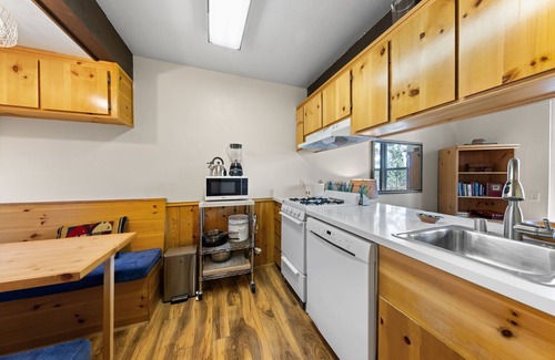 Dollar Point Condo | Dollar Hill 1 Bedroom condo w/Loft